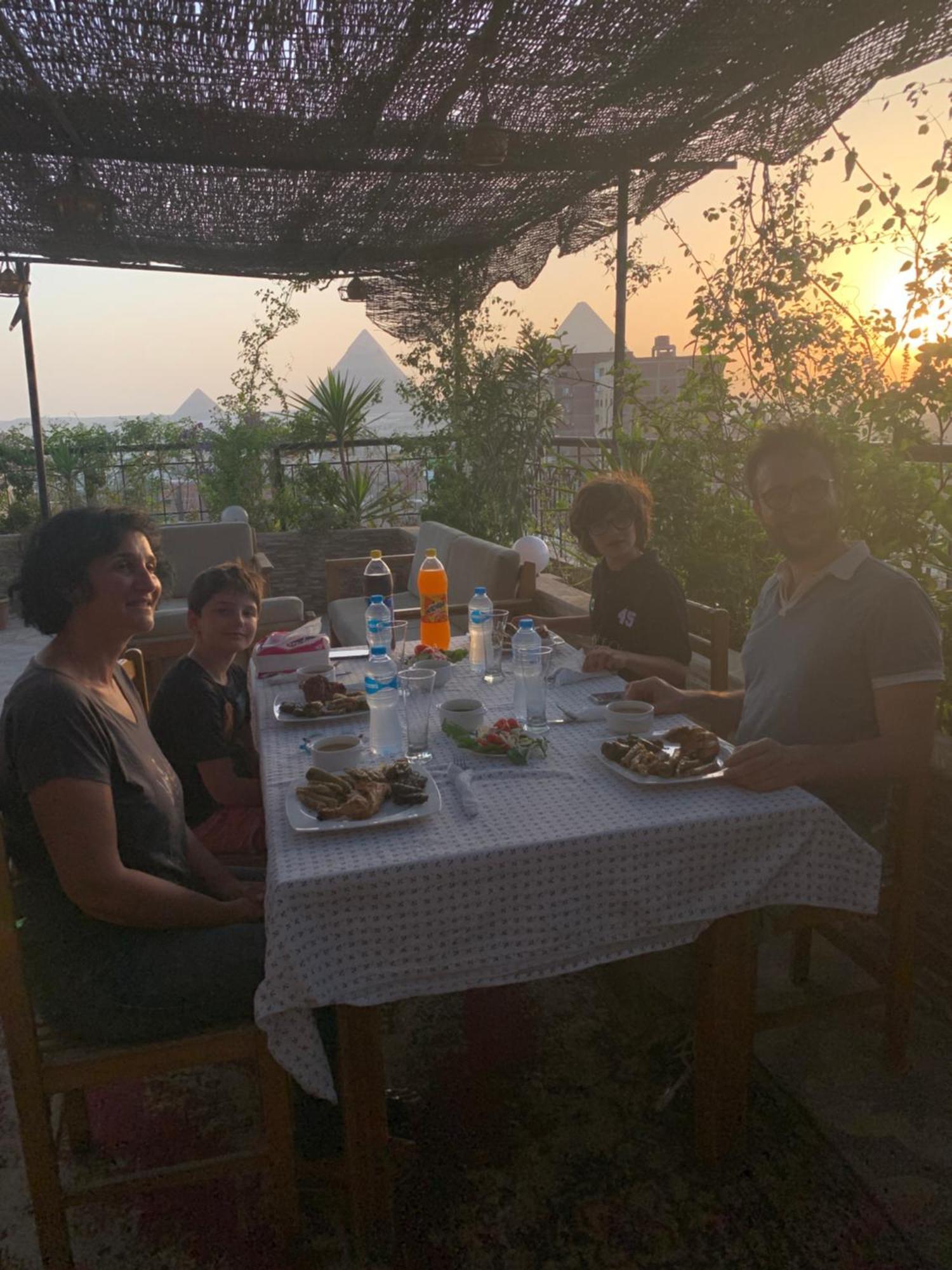 Draz Pyramids View Bed & Breakfast Kafret el-Gabal Exterior foto